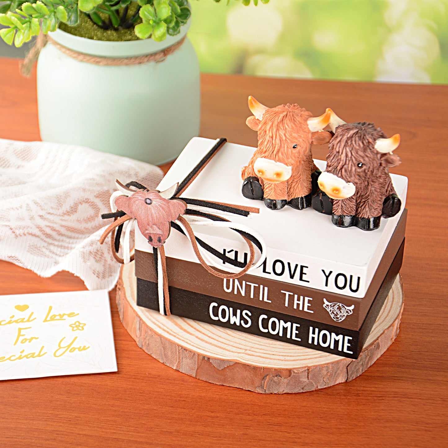 Highland Cow Decor Highland Cow Figurine Brown Scottish Highland Cow, Lifelike Highland Cow Statue Ornament Gifts for Cow Lover Cow Decoration Bathroom Office Nursery Desk